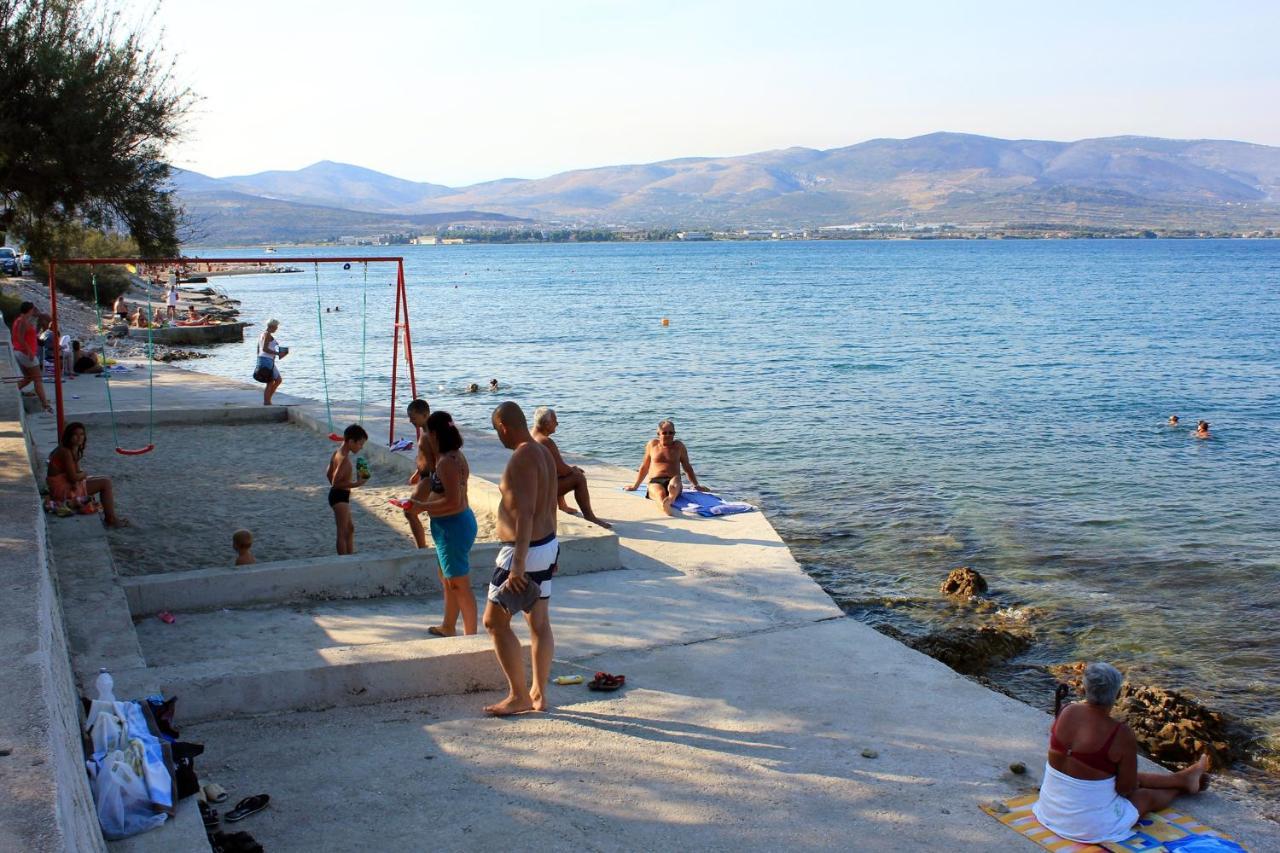 Apartments With A Parking Space Slatine, Ciovo - 5158 Трогир Экстерьер фото