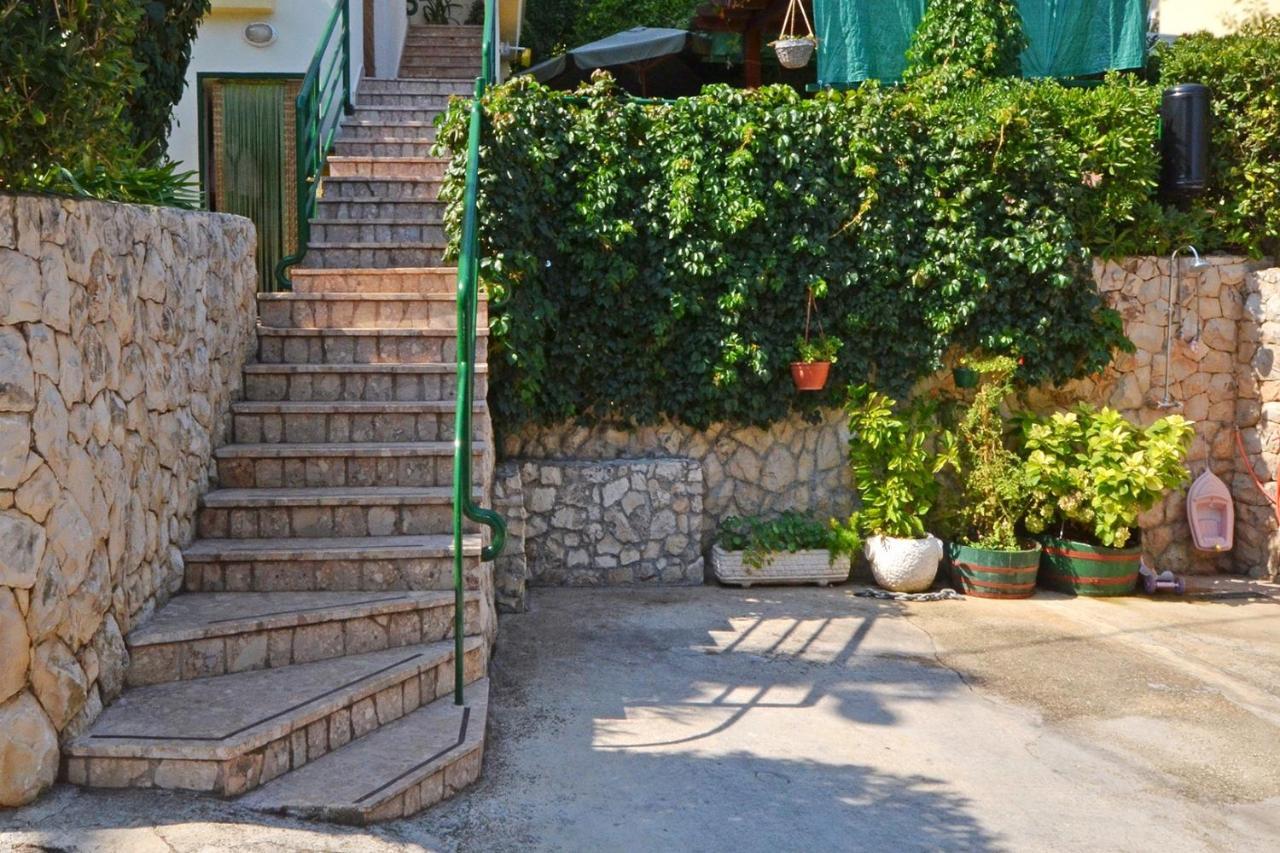 Apartments With A Parking Space Slatine, Ciovo - 5158 Трогир Экстерьер фото
