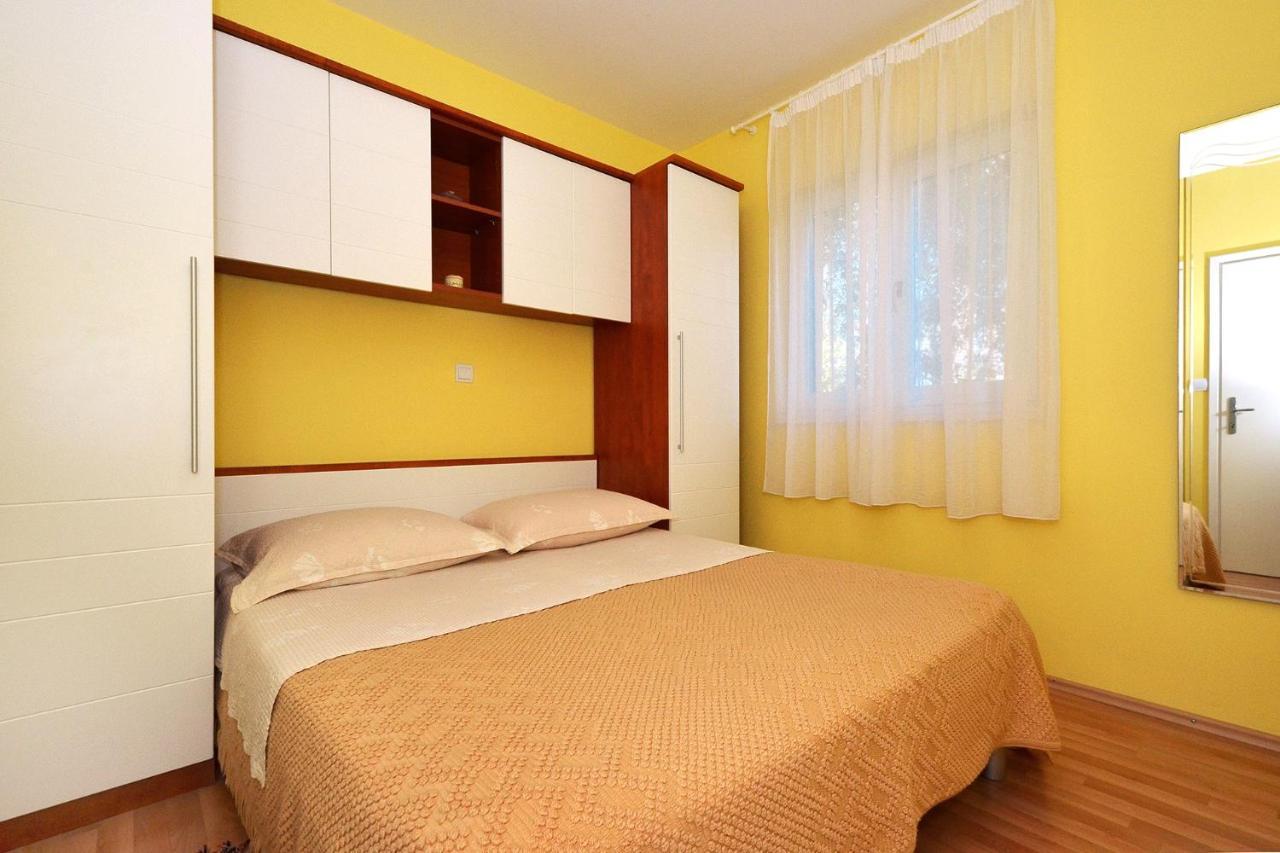Apartments With A Parking Space Slatine, Ciovo - 5158 Трогир Экстерьер фото