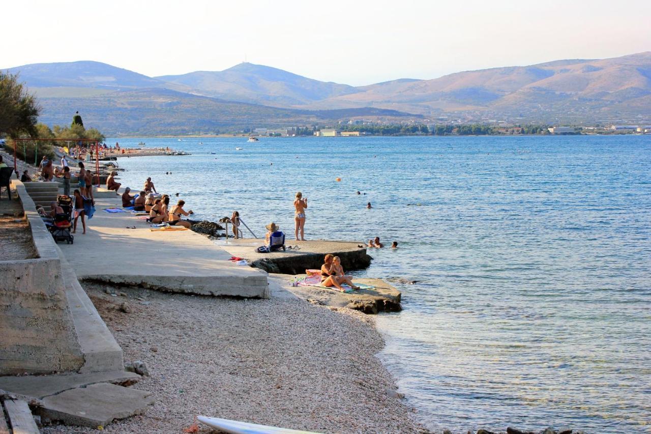 Apartments With A Parking Space Slatine, Ciovo - 5158 Трогир Экстерьер фото