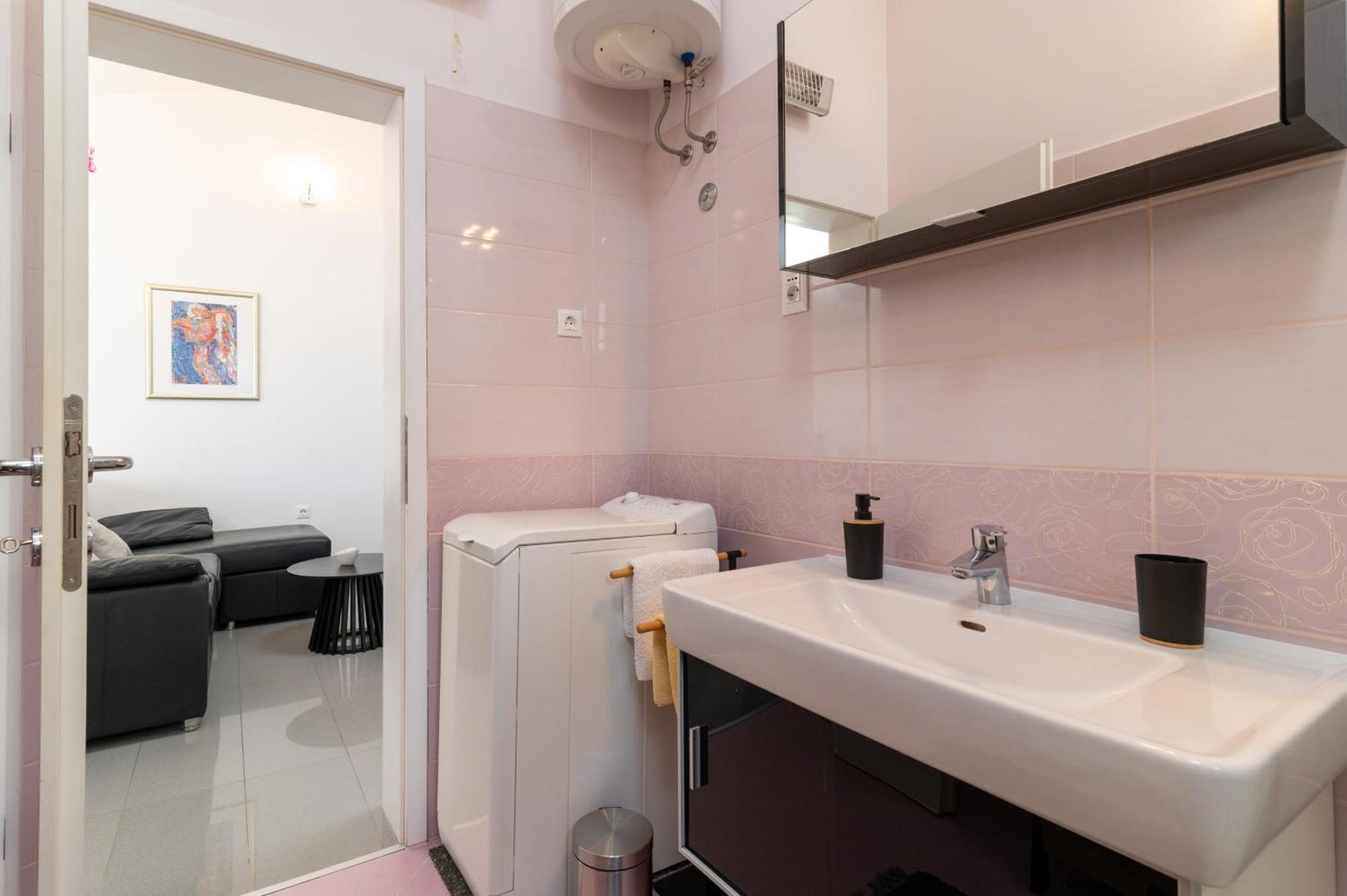 Apartments With A Parking Space Slatine, Ciovo - 5158 Трогир Номер фото