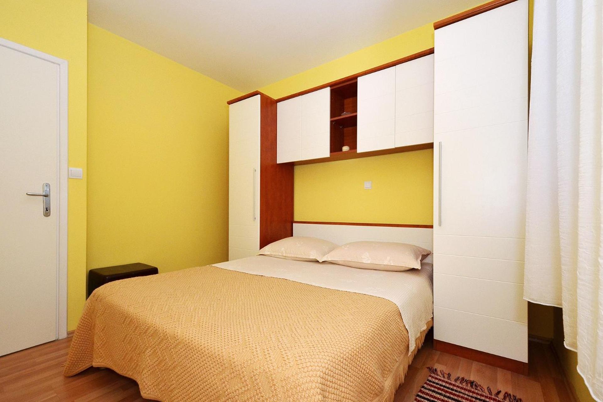 Apartments With A Parking Space Slatine, Ciovo - 5158 Трогир Номер фото
